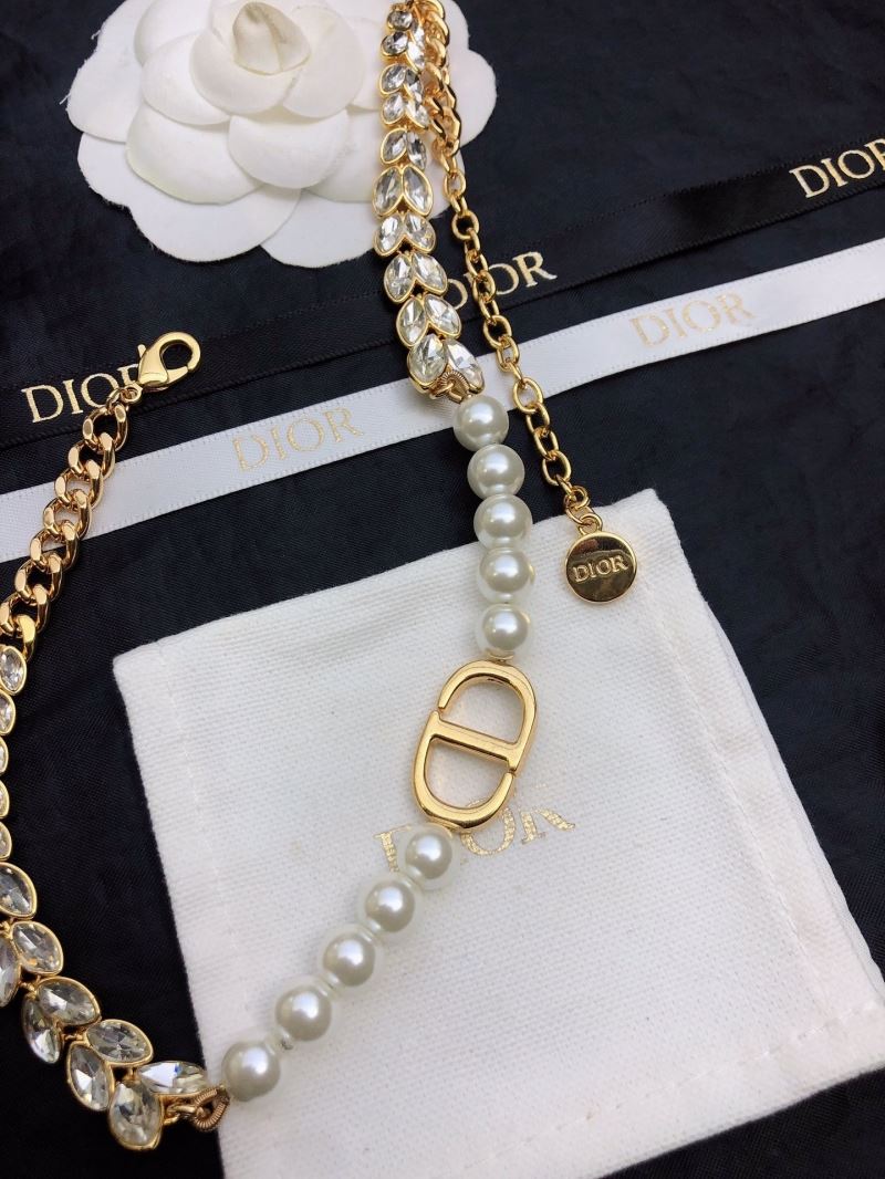 chr1st1an D10r necklaces